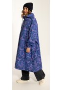 Blauwe Berrygood regenponcho Danedream Drops rain poncho van Danefae 5