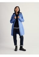 Blauwe (Bluebell) dames regenjas Coverack Coat van Seasalt 3