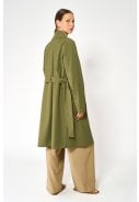 Groene regenjas / trenchcoat Tage van Tantä 3
