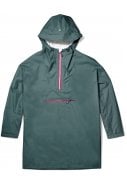 Groene duurzame regenponcho van Dripp Rainwear 1