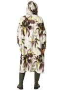Light Photoristic Flower regenponcho met mouwen van Ilse Jacosen 4