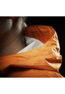 Oranje dames regenjas Loke Jacket 2.0 van Helly Hansen 3