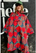 Rode Maxiberry Danepackit regenponcho van Danefae 3