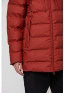 Rode (Red Ochre) puffer dames regenjas Frost van Tantä  4