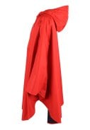 Rode regenponcho Danerain poncho van Danefae 3