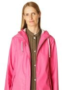 Roze (Magenta) regenjas van Ilse Jacobsen 6