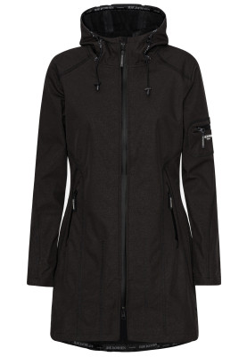 Zwarte softshell regenjas van Ilse Jacobsen
